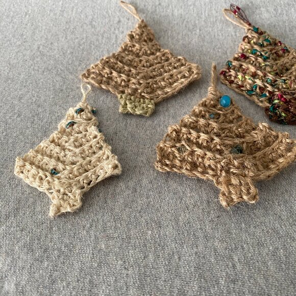 Handmade Crochet Cream Tan Jute Christmas Tree Hanging Decorations Set of 5 - Picture 7 of 9